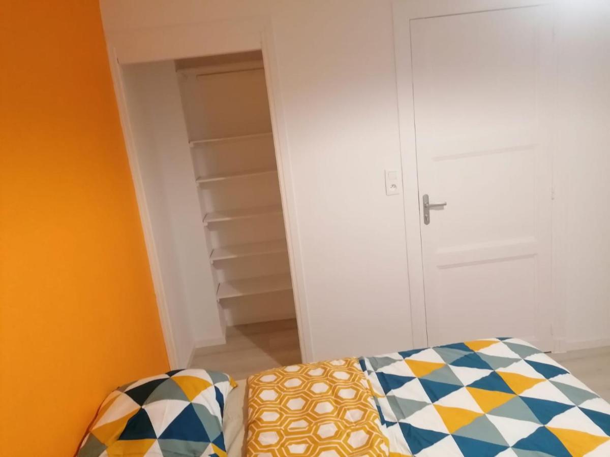Sweet Appartment Avec Wifi Et Parking Clermont-Ferrand Exterior photo