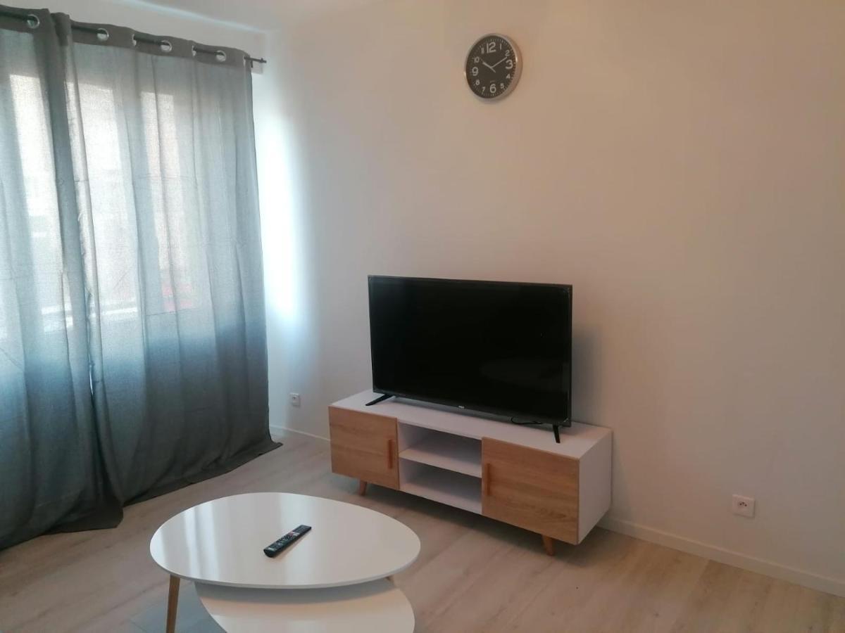 Sweet Appartment Avec Wifi Et Parking Clermont-Ferrand Exterior photo