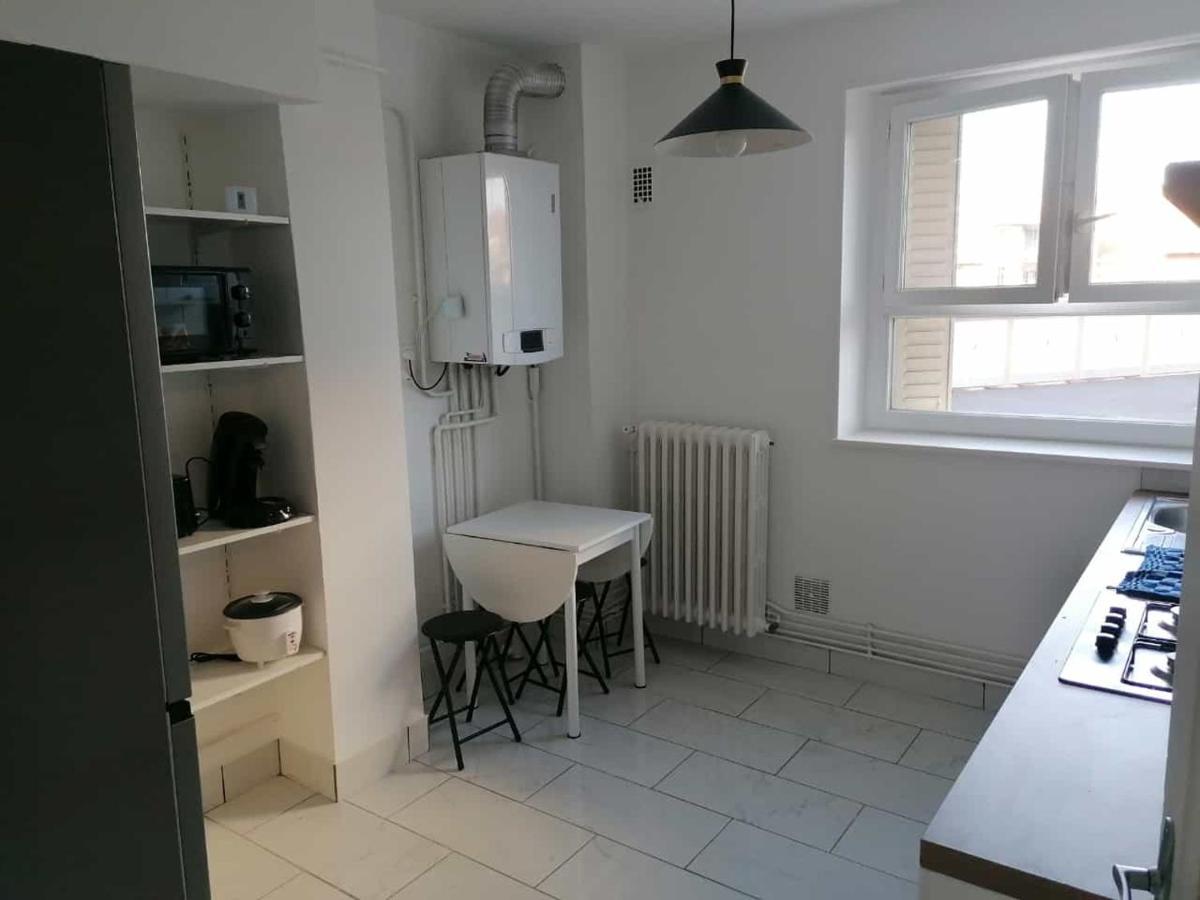 Sweet Appartment Avec Wifi Et Parking Clermont-Ferrand Exterior photo